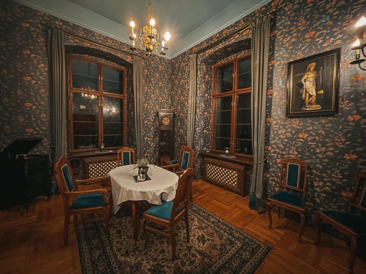 Zamek Rzucewo Bed & Breakfast Екстериор снимка